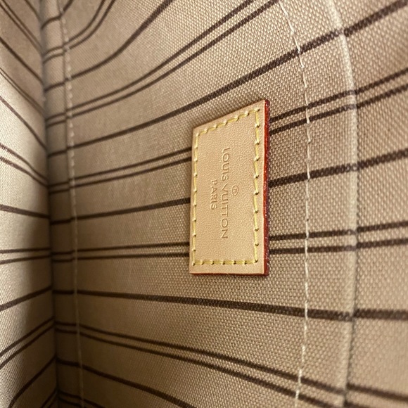 Louis Vuitton pouchette - Picture 3 of 5